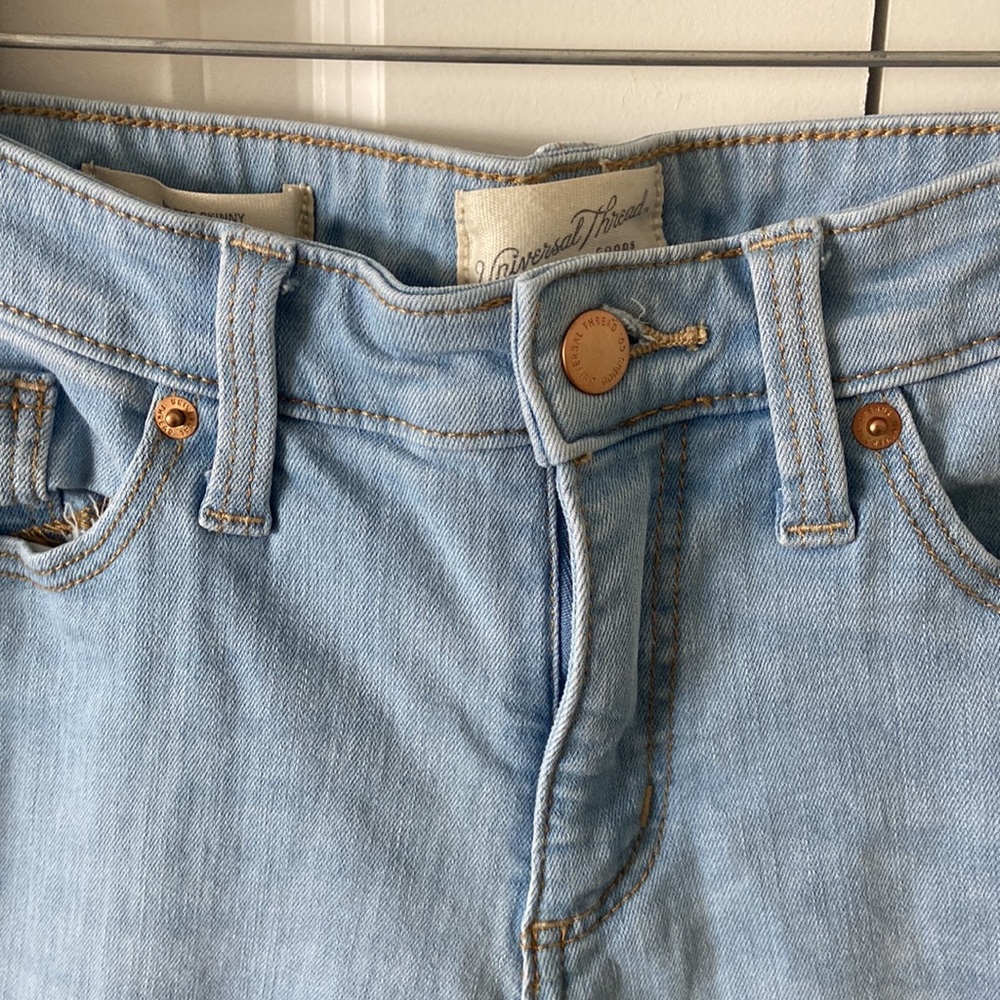 Universal Thread Mid Rise Skinny Jeans - Picture 2 of 5